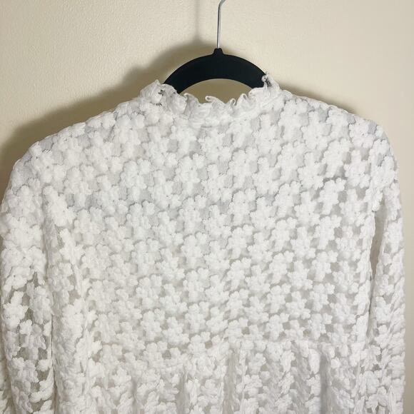 Zara Textured Weave Mini Viral White Dress Size Medium Boho Floral - Picture 12 of 13